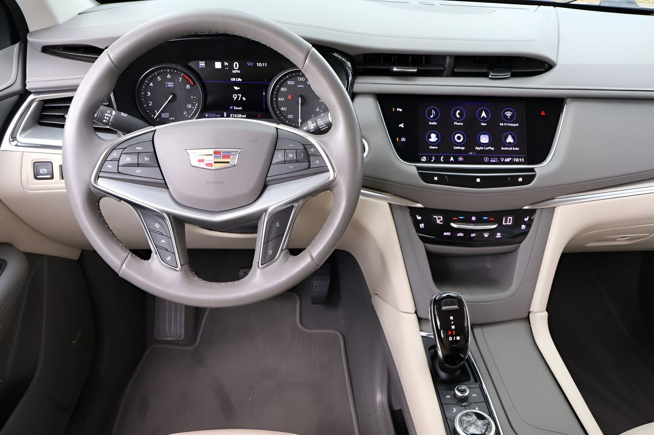 2020 Cadillac XT5 Premium Luxury