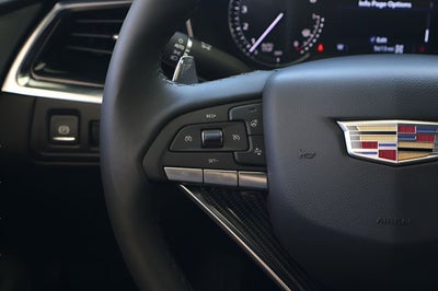 2025 Cadillac XT6 Sport