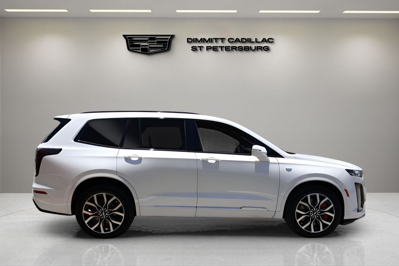 2025 Cadillac XT6 Sport