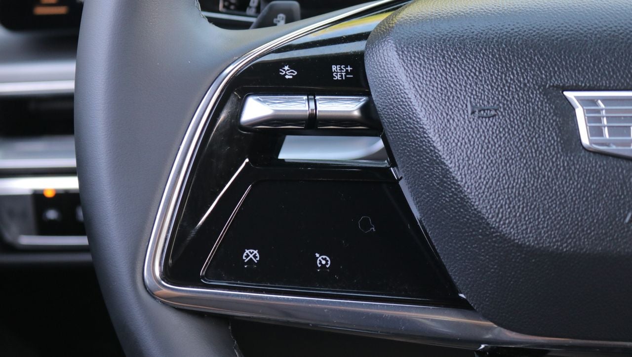 2024 Cadillac LYRIQ Tech