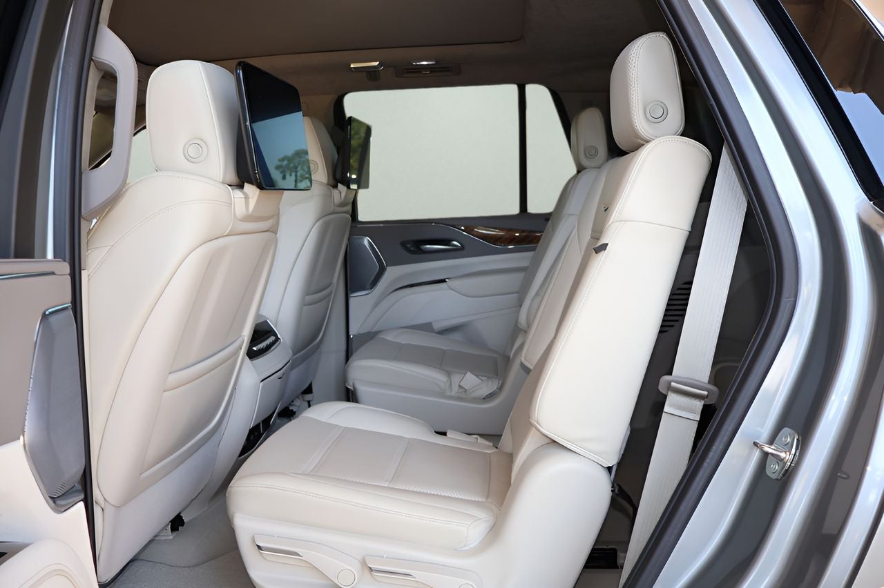 2023 Cadillac Escalade Premium Luxury Platinum