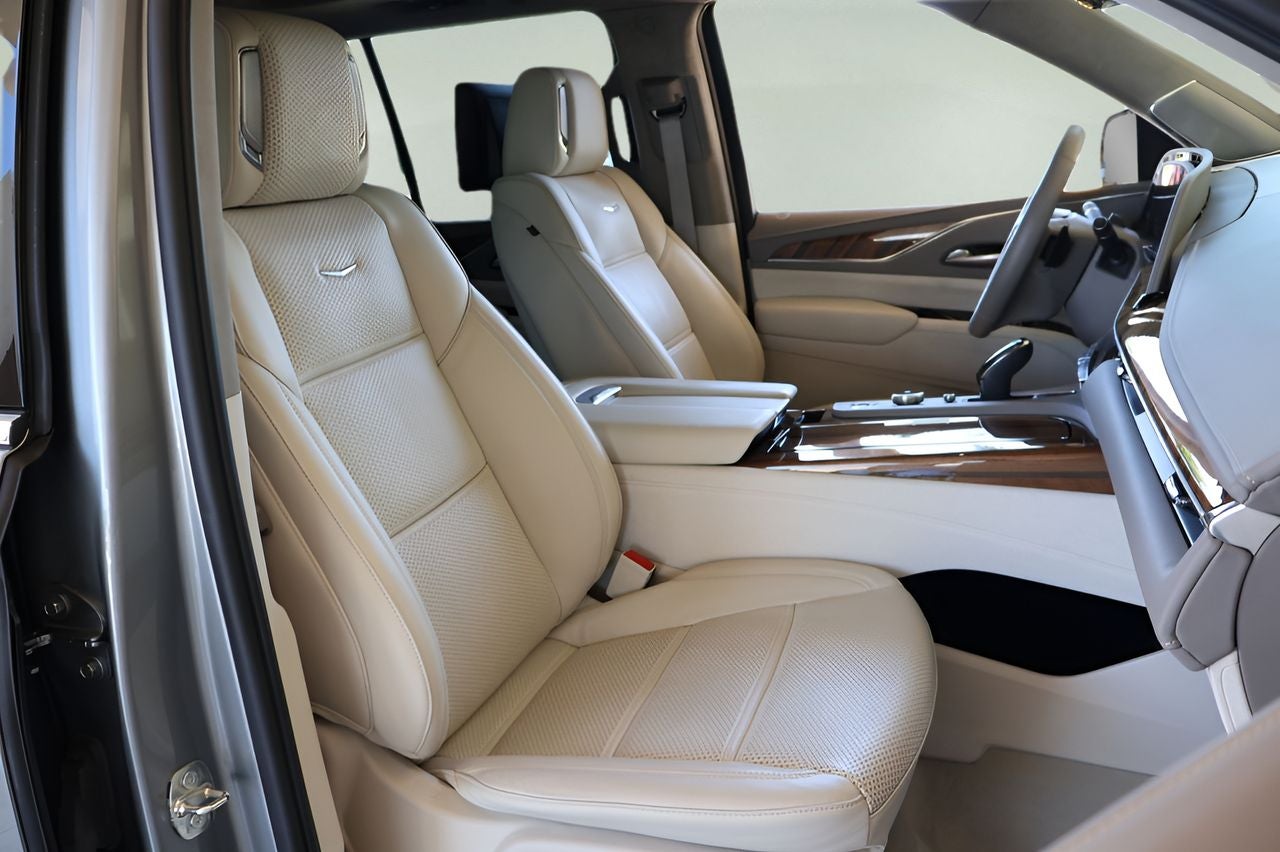 2023 Cadillac Escalade Premium Luxury Platinum