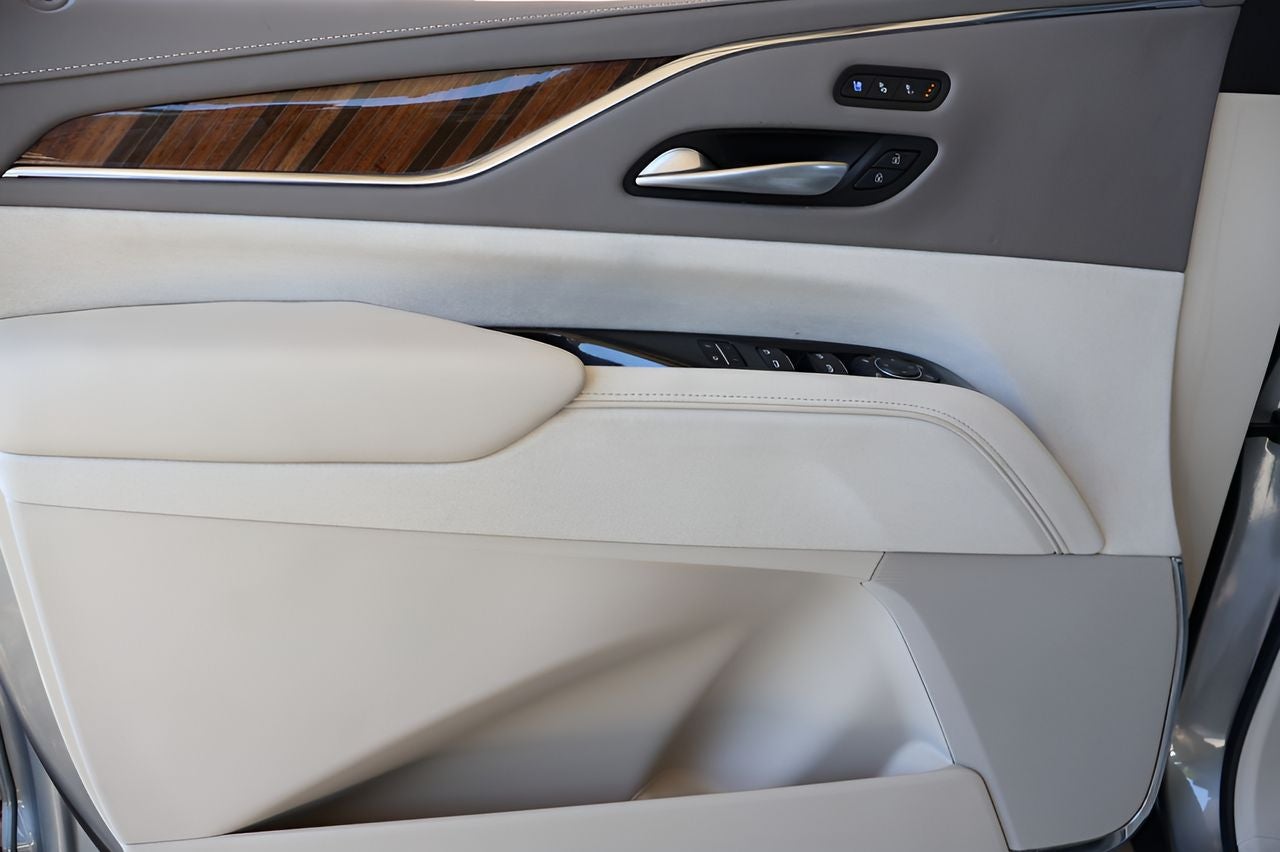 2023 Cadillac Escalade Premium Luxury Platinum