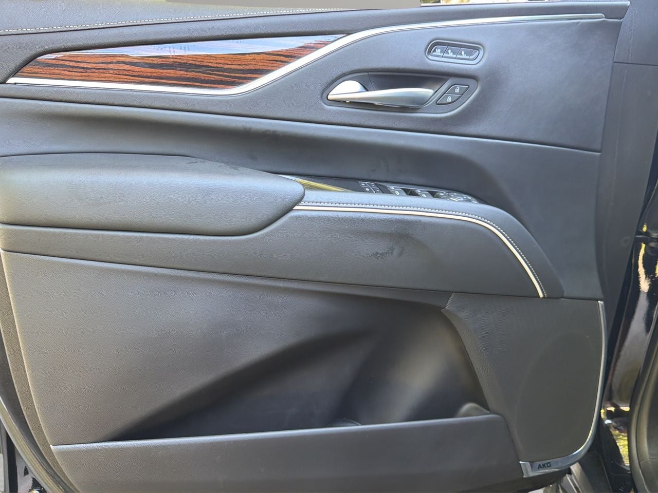 2022 Cadillac Escalade Premium Luxury
