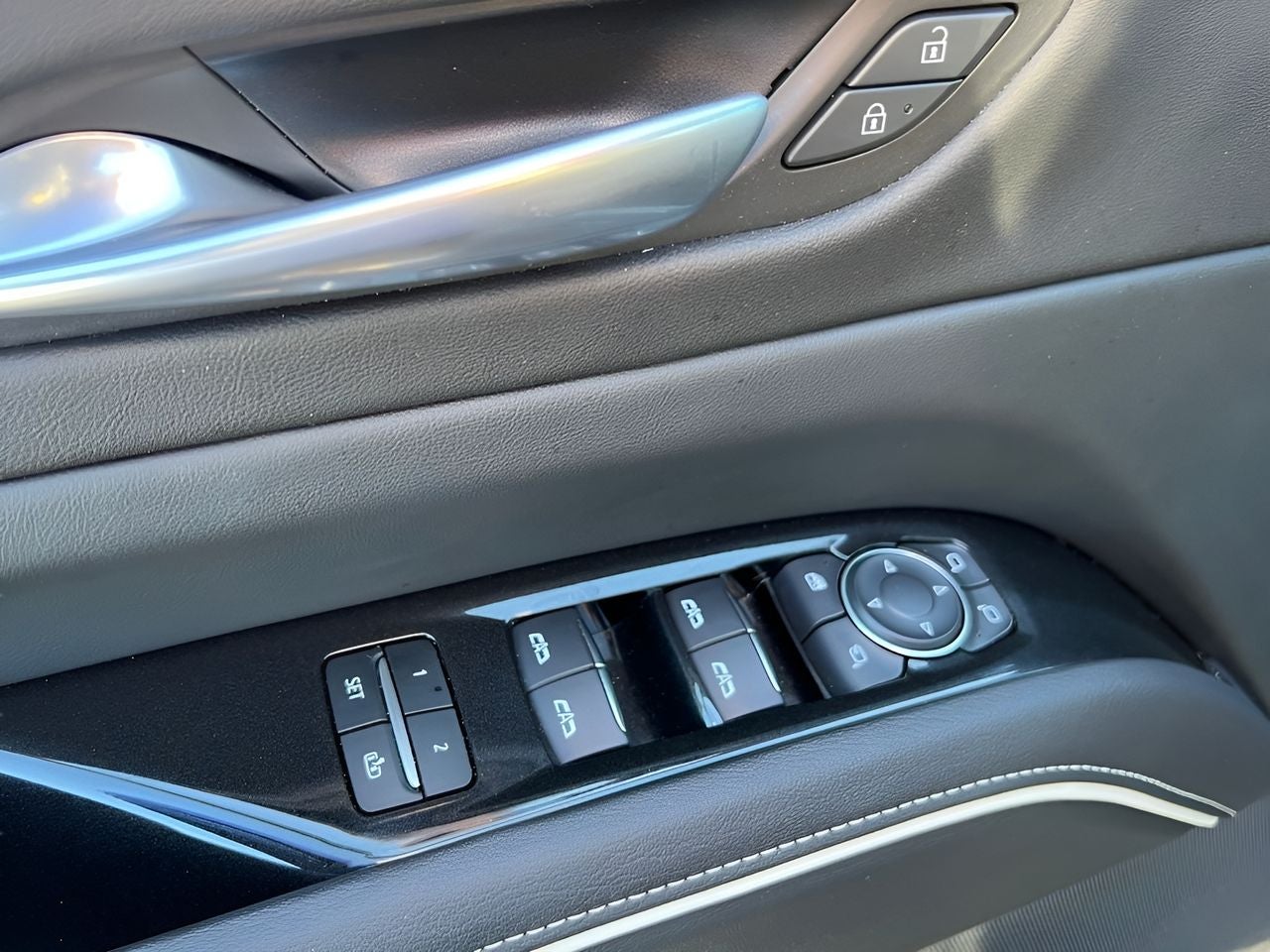 2024 Cadillac Escalade Sport