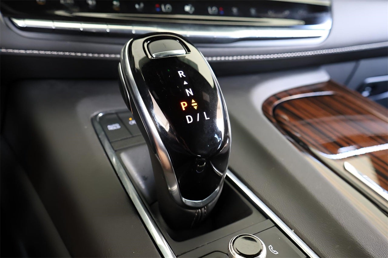 2024 Cadillac Escalade ESV Premium