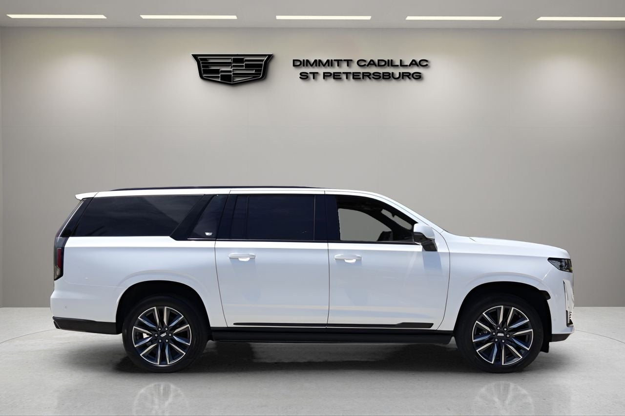 2022 Cadillac Escalade ESV Sport