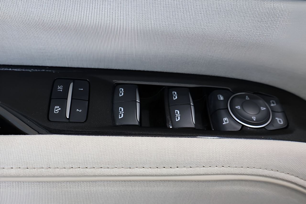 2024 Cadillac Escalade ESV Sport Platinum