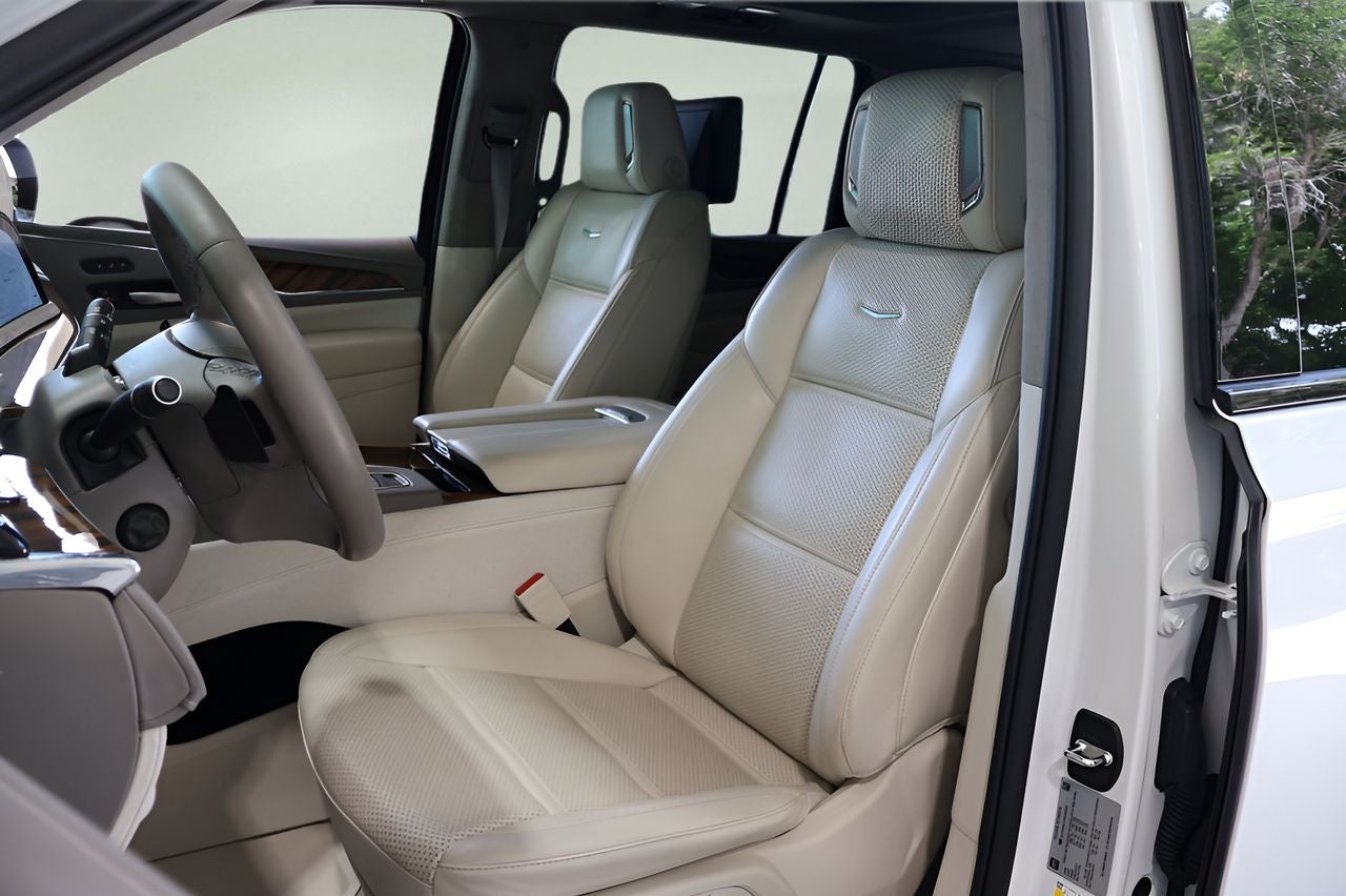 2024 Cadillac Escalade ESV Sport Platinum