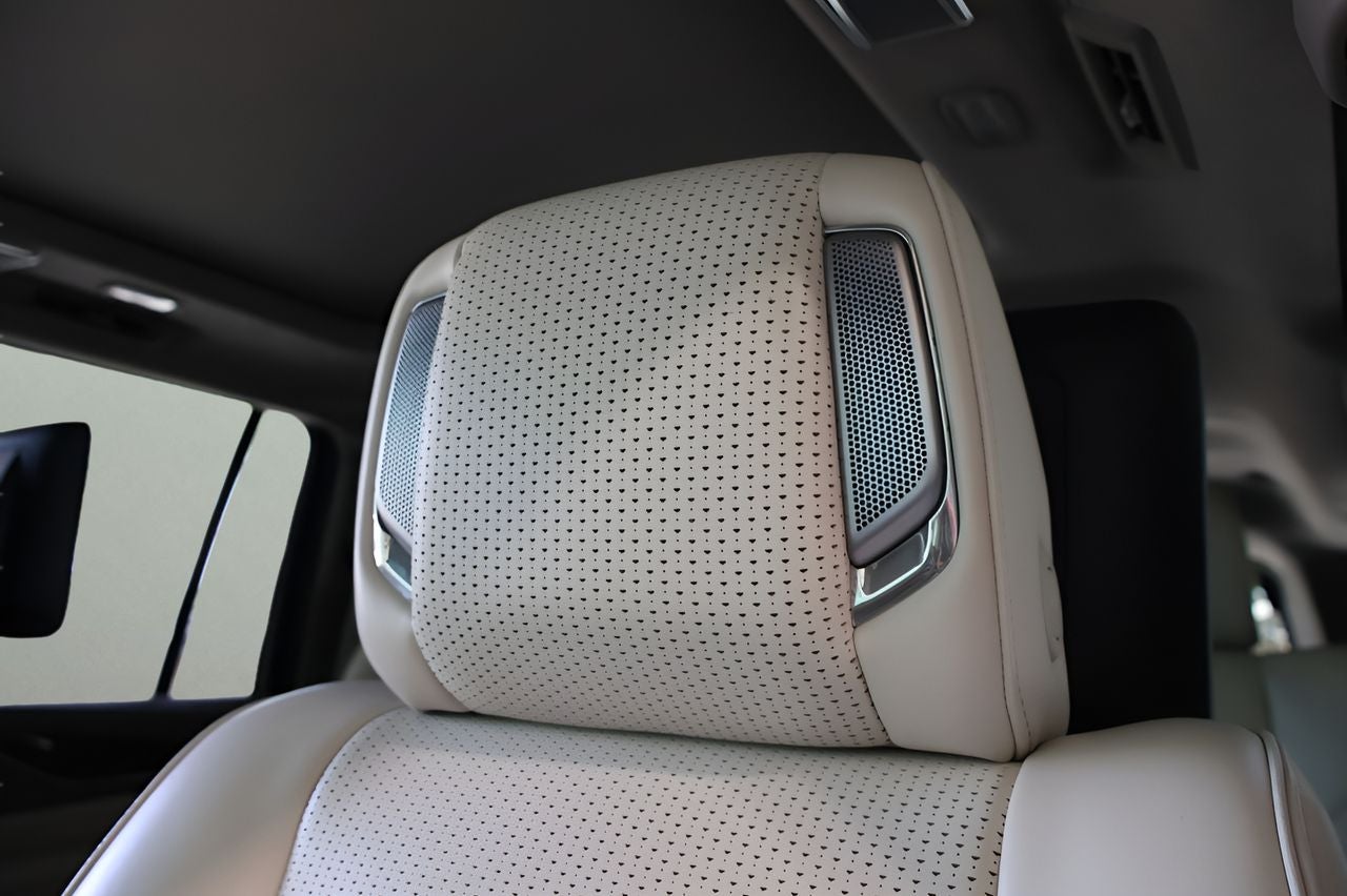 2024 Cadillac Escalade ESV Sport Platinum