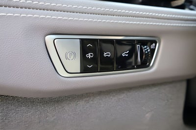 2025 Cadillac ESCALADE IQ Luxury 1