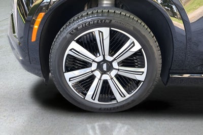 2025 Cadillac ESCALADE IQ Luxury 1
