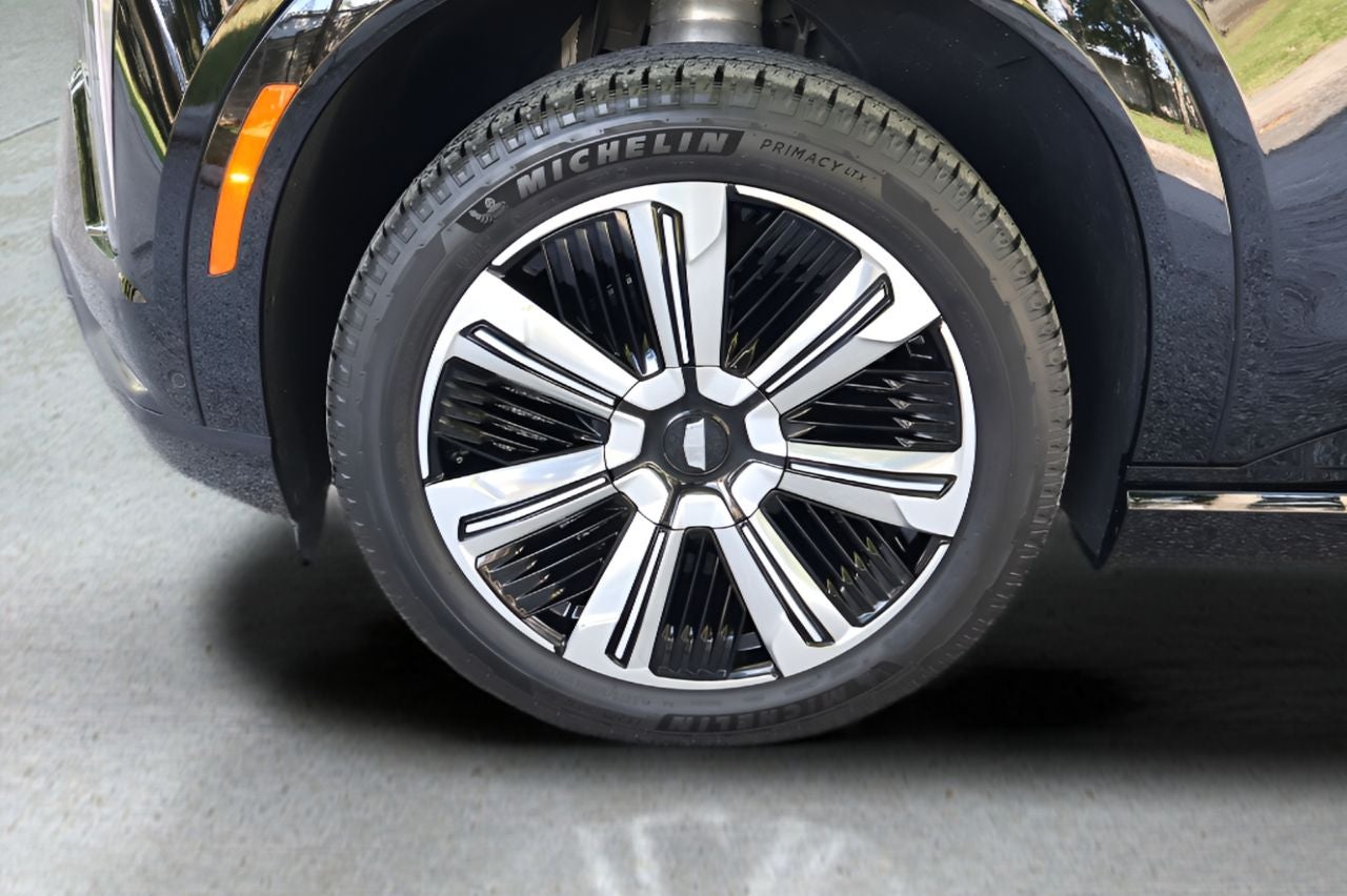 2025 Cadillac ESCALADE IQ Luxury 1