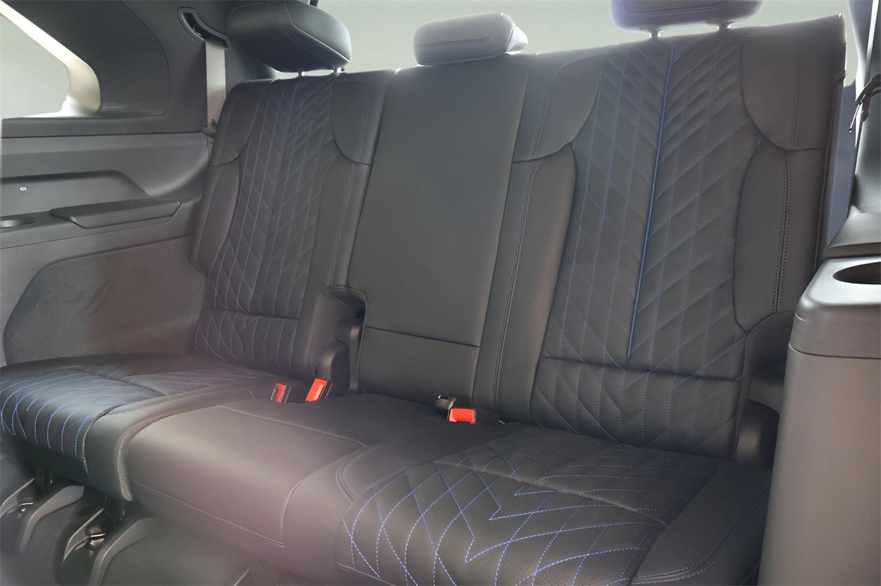 2025 Cadillac ESCALADE IQ Luxury 1