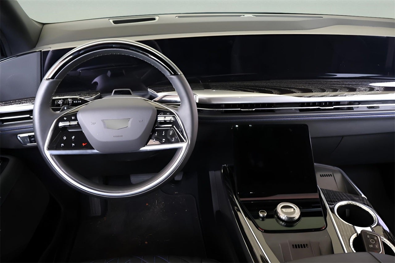 2025 Cadillac ESCALADE IQ Luxury 1