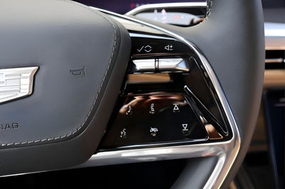 2025 Cadillac ESCALADE IQ Luxury 2