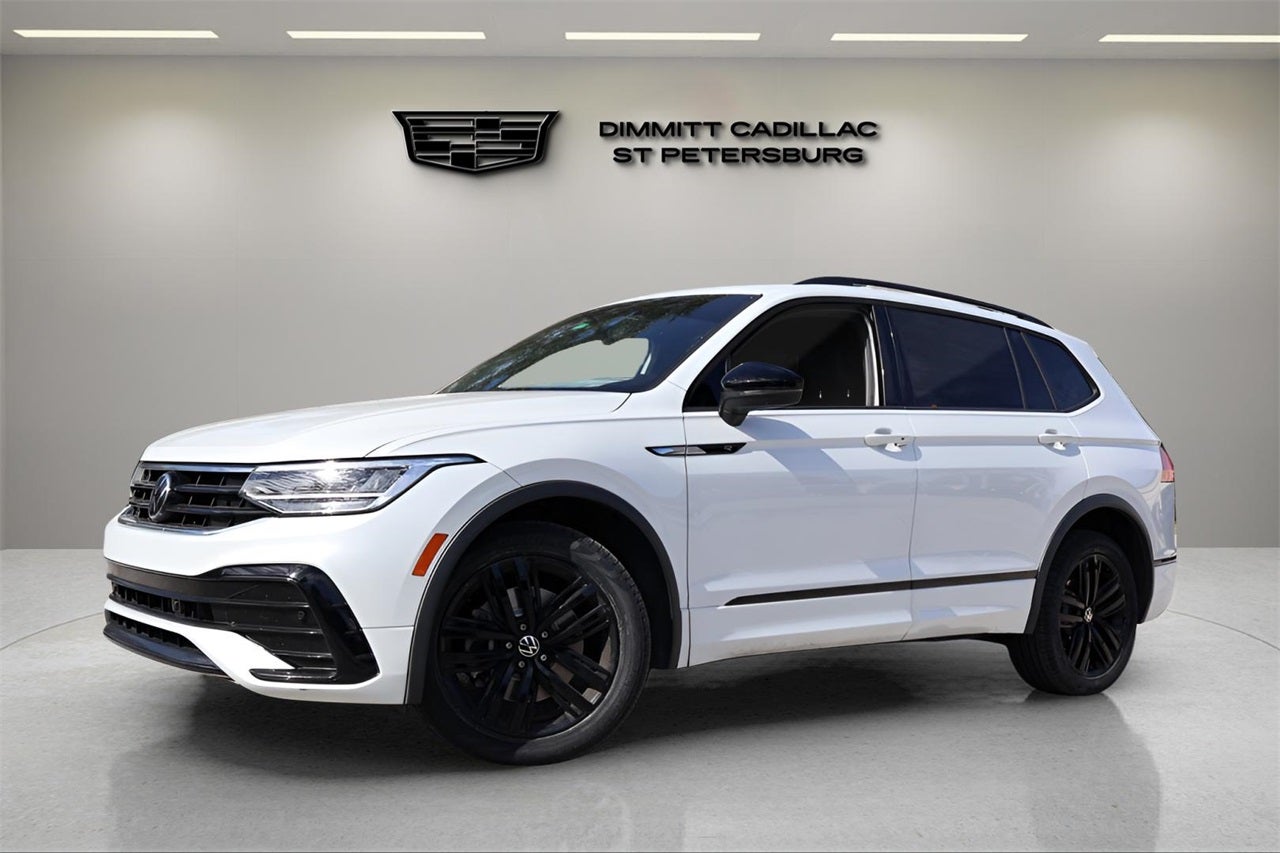 2022 Volkswagen Tiguan 2.0T SE R-Line Black