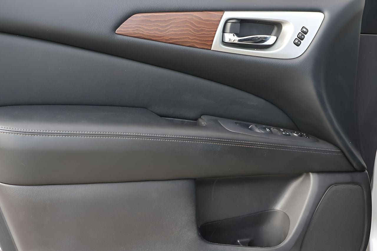 2018 Nissan Pathfinder Platinum