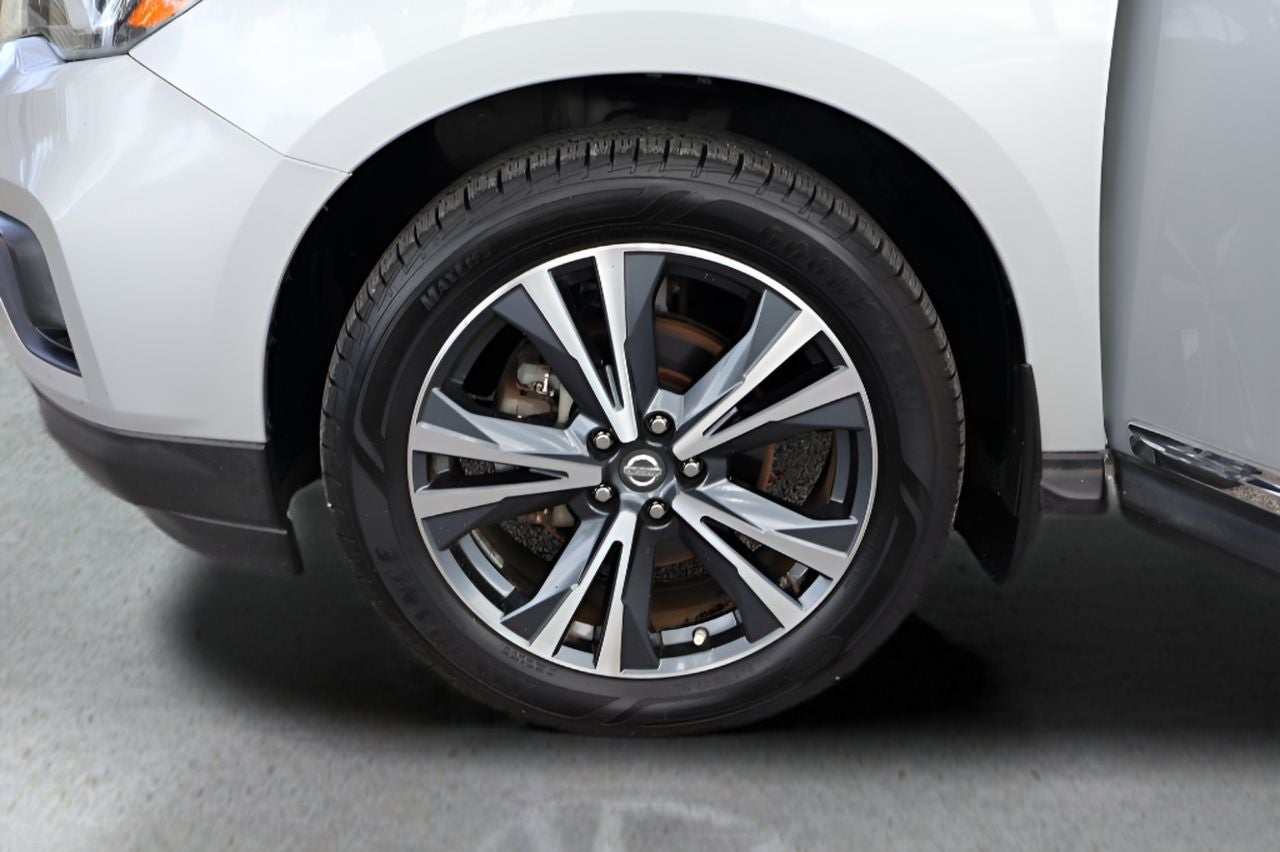 2018 Nissan Pathfinder Platinum
