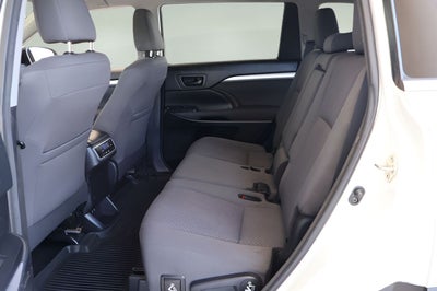 2018 Toyota Highlander LE