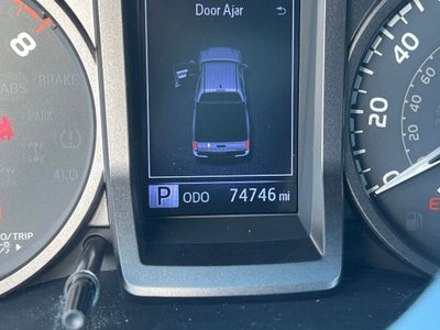 2017 Toyota Tacoma SR5 V6