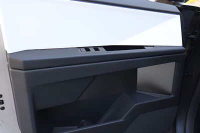 2024 Tesla Cybertruck Cyberbeast