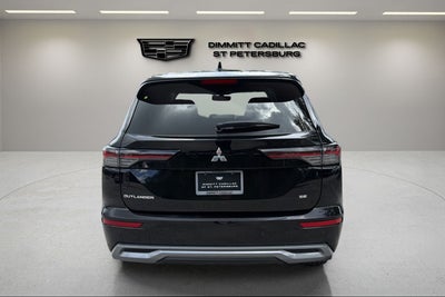 2025 Mitsubishi Outlander SE
