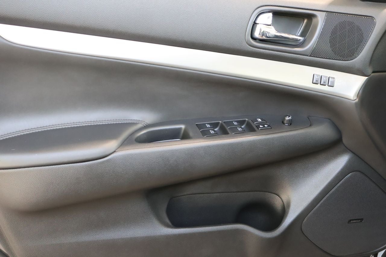 2013 INFINITI G37 Journey
