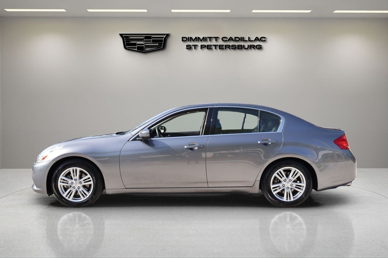 2013 INFINITI G37 Journey