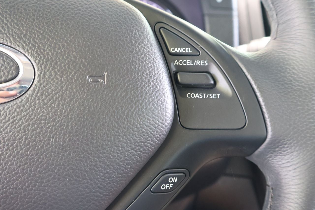 2013 INFINITI G37 Journey
