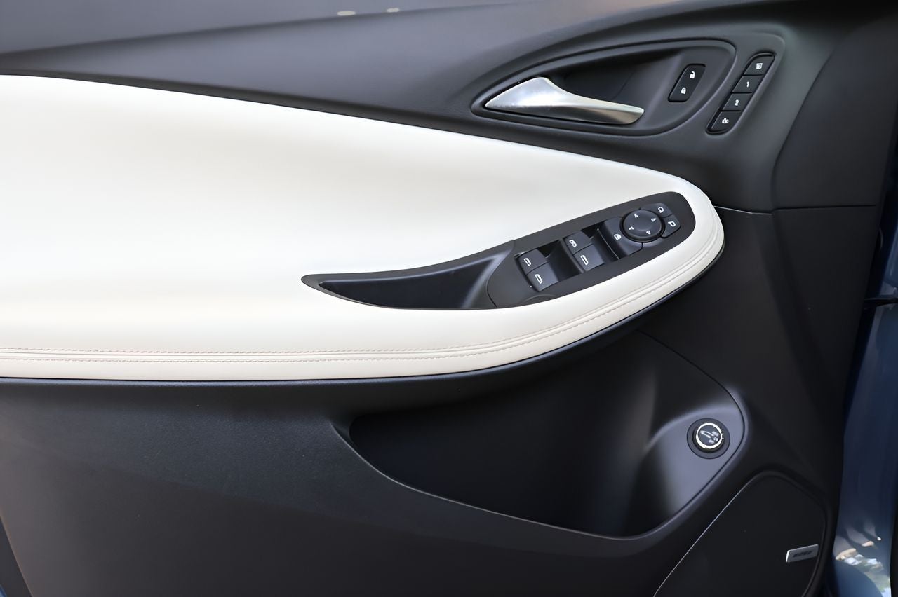 2025 Buick Encore GX Avenir