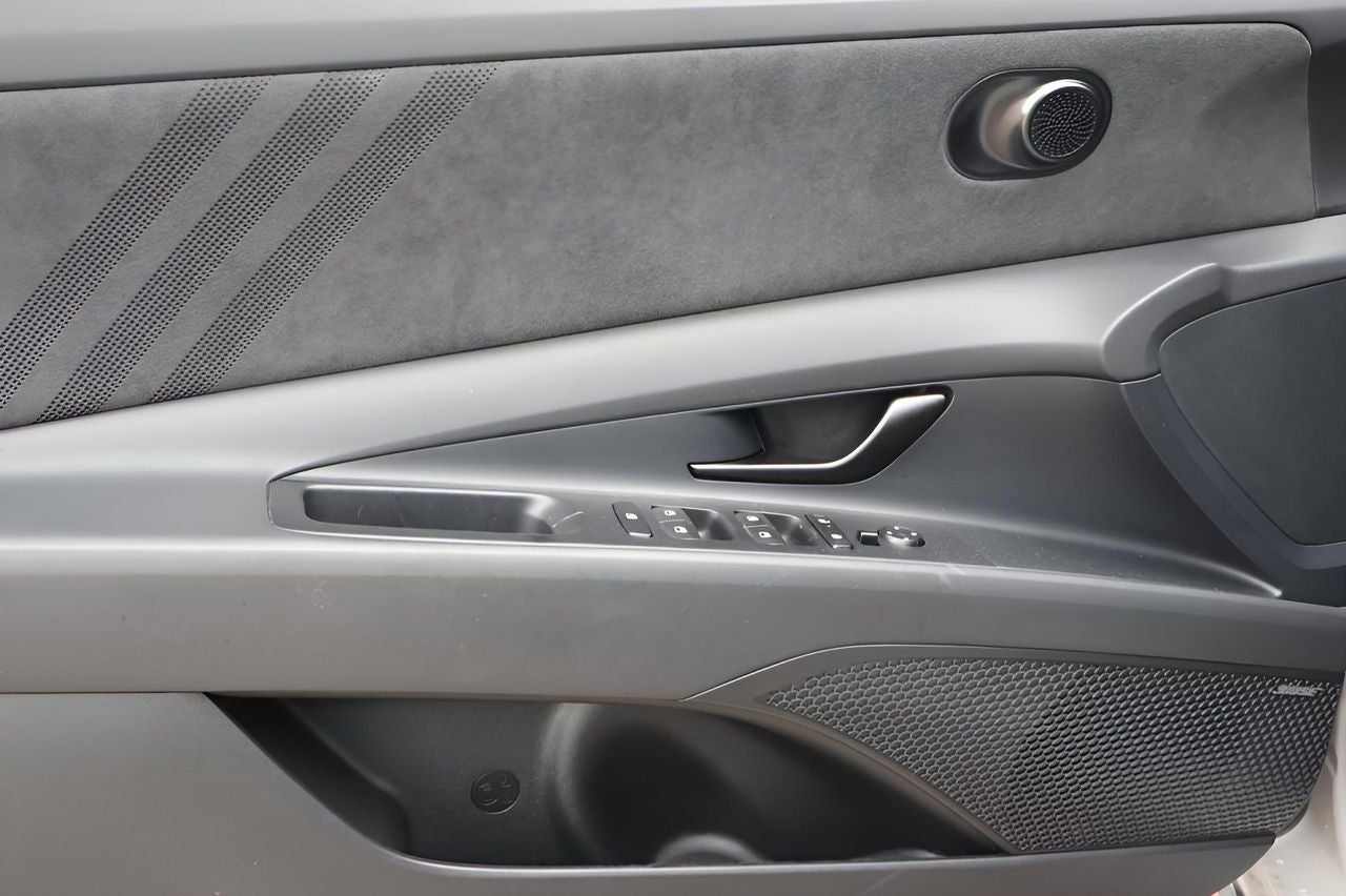 2025 Hyundai Elantra N Base