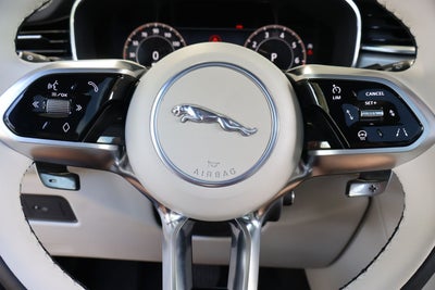 2024 Jaguar F-PACE P400 R-Dynamic S