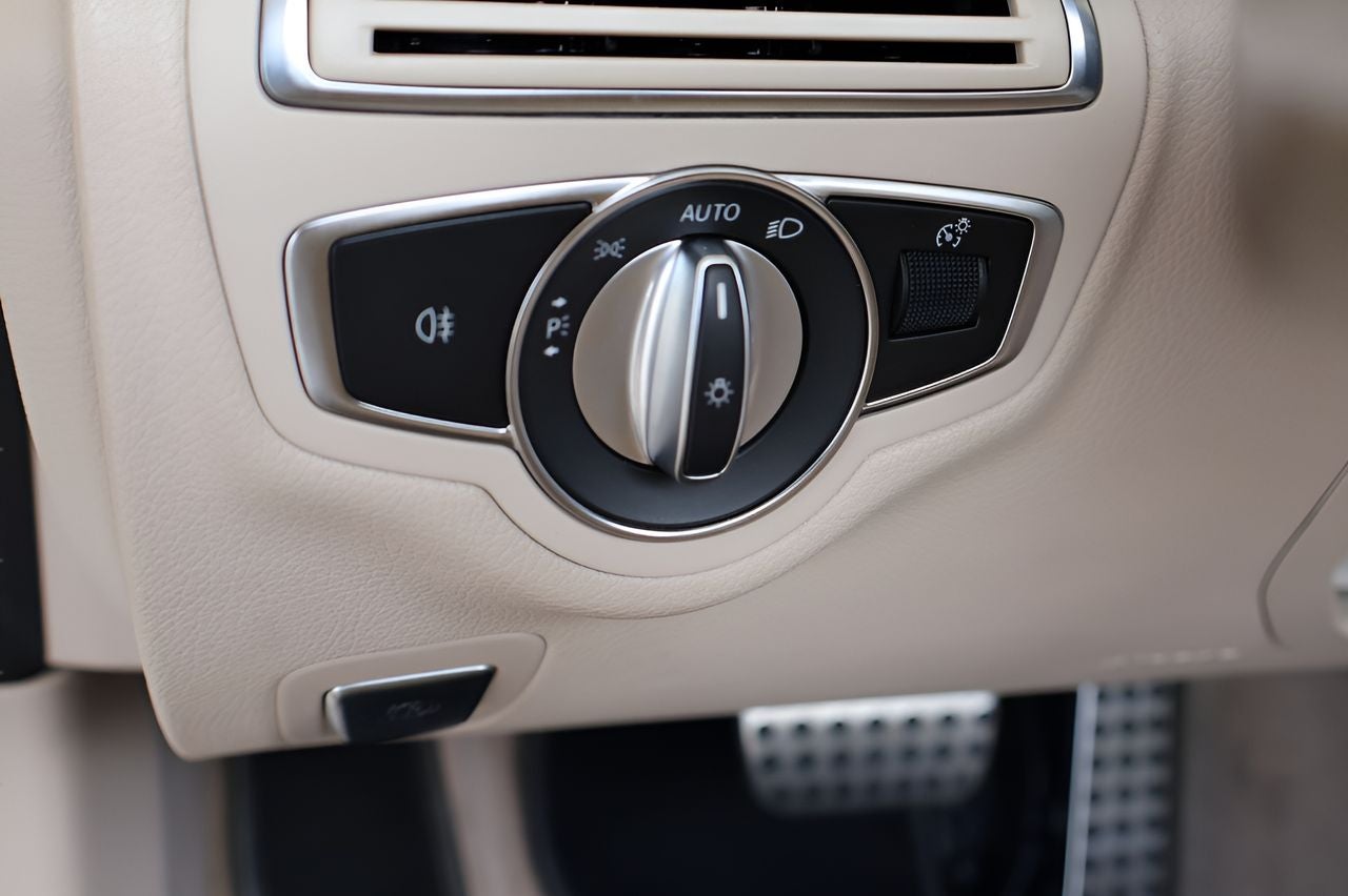 2021 Mercedes-Benz C-Class C 300