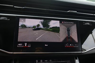 2023 Audi Q8 55 Premium quattro