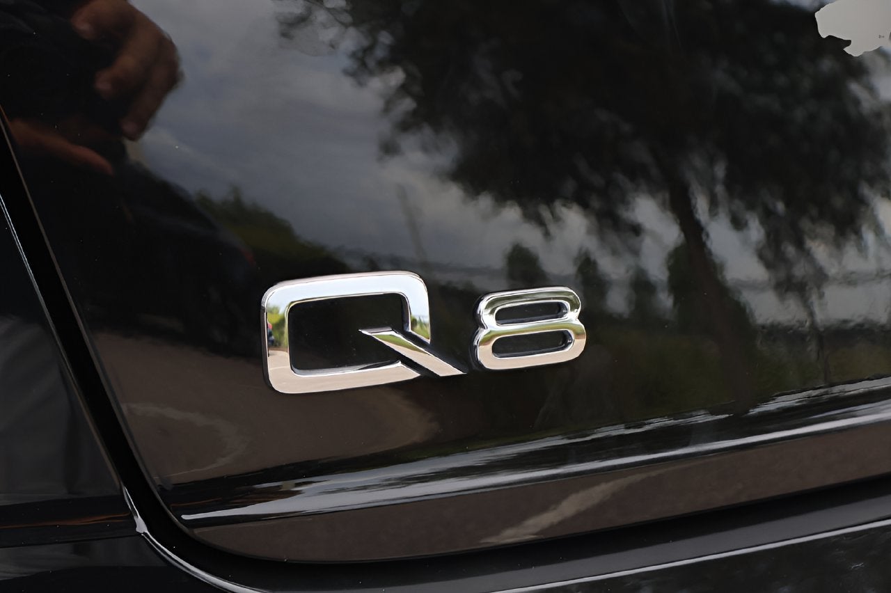 2023 Audi Q8 55 Premium quattro