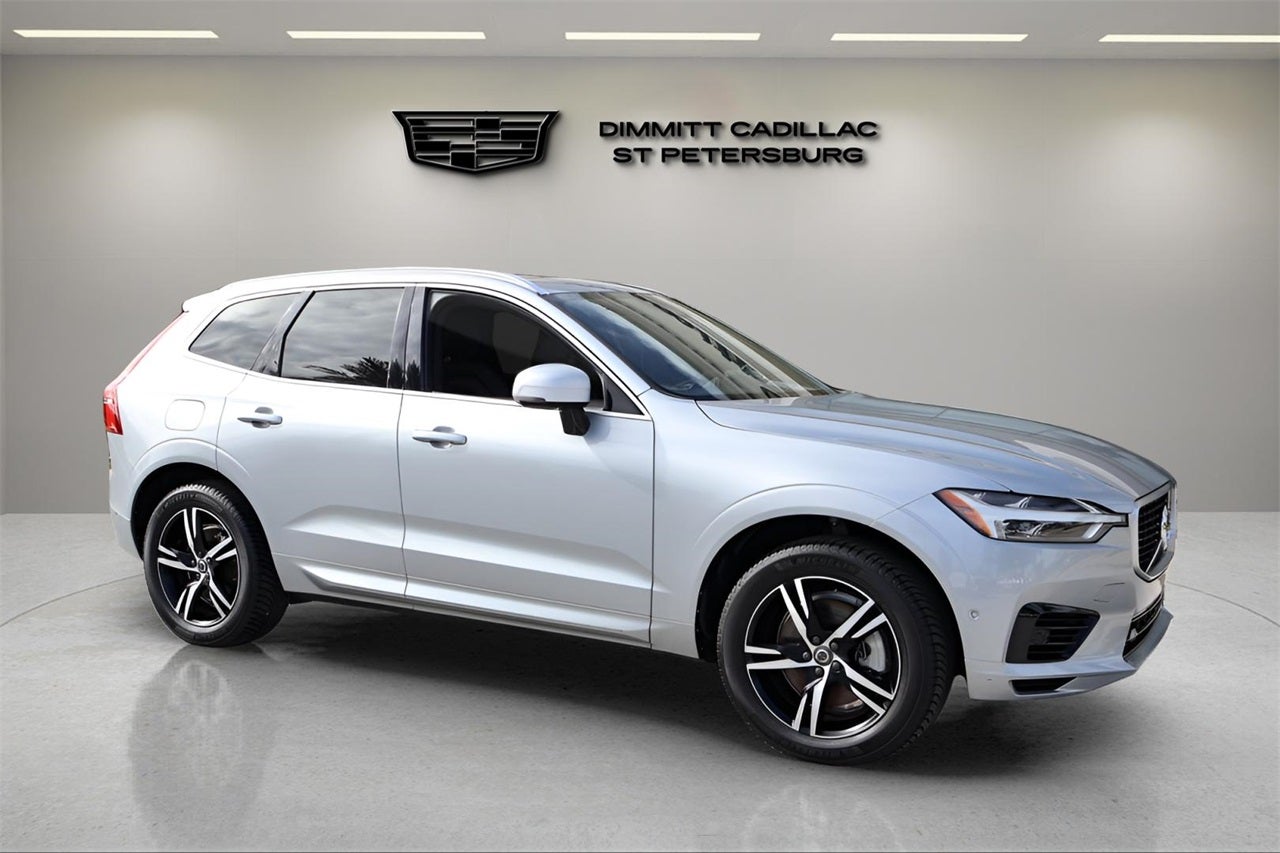 2018 Volvo XC60 Hybrid T8 R-Design