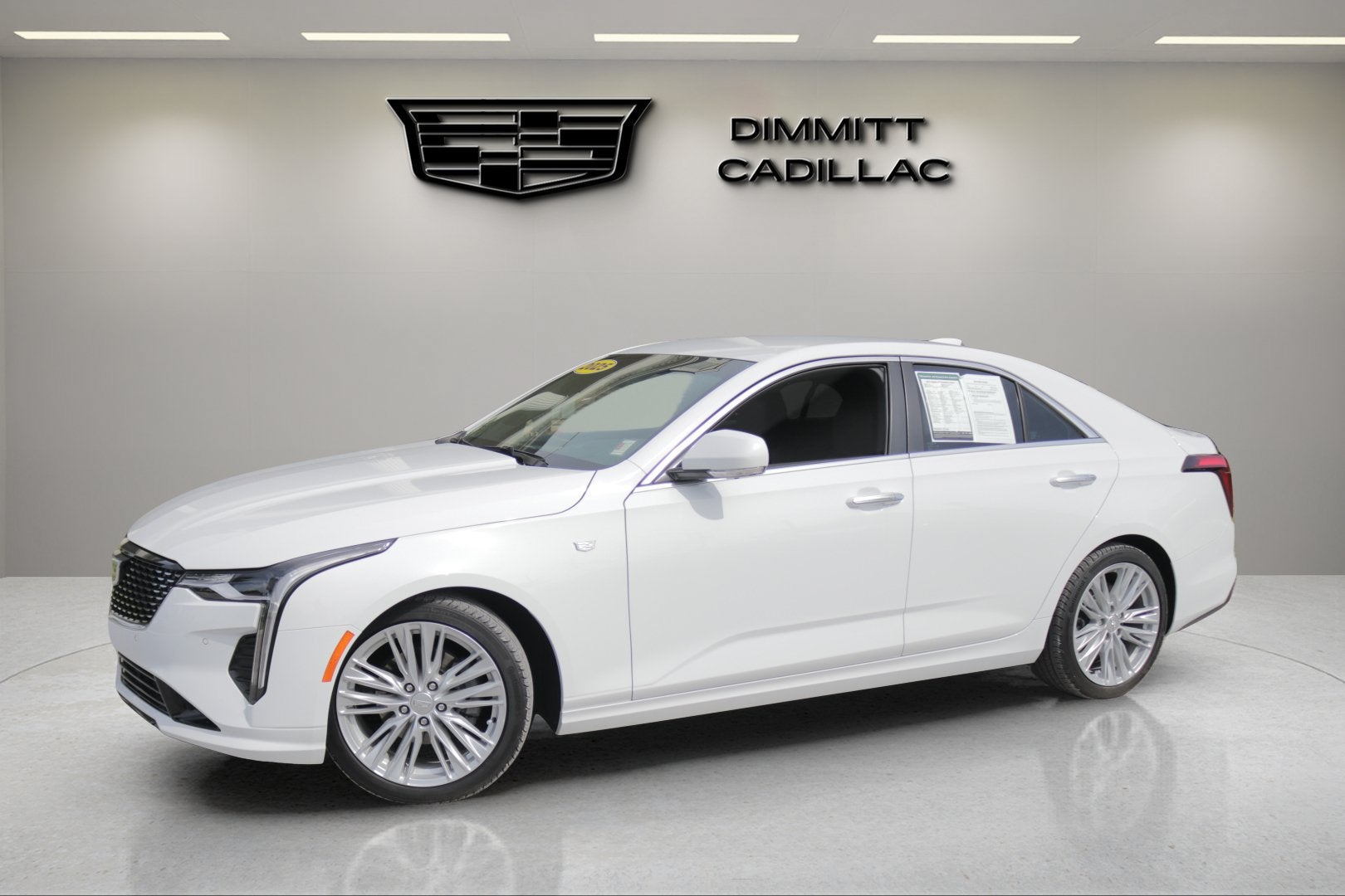 2025 Cadillac CT4 Premium Luxury