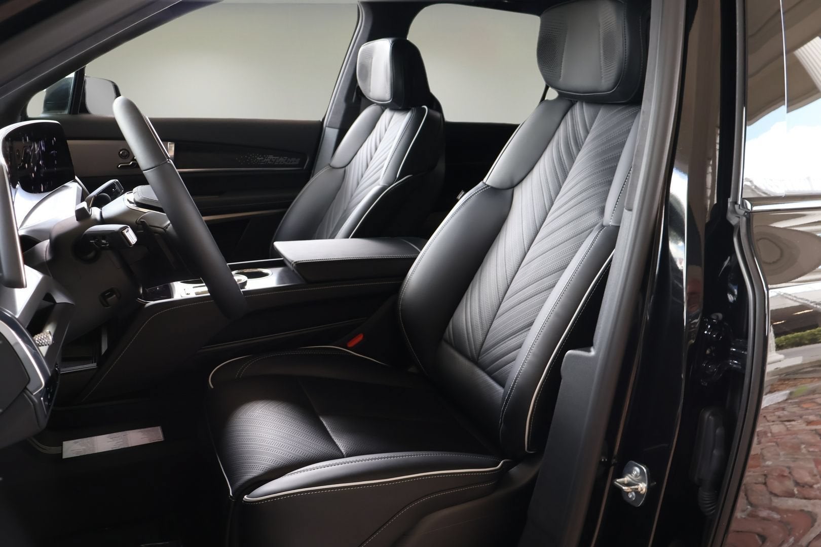 2026 Cadillac VISTIQ Platinum