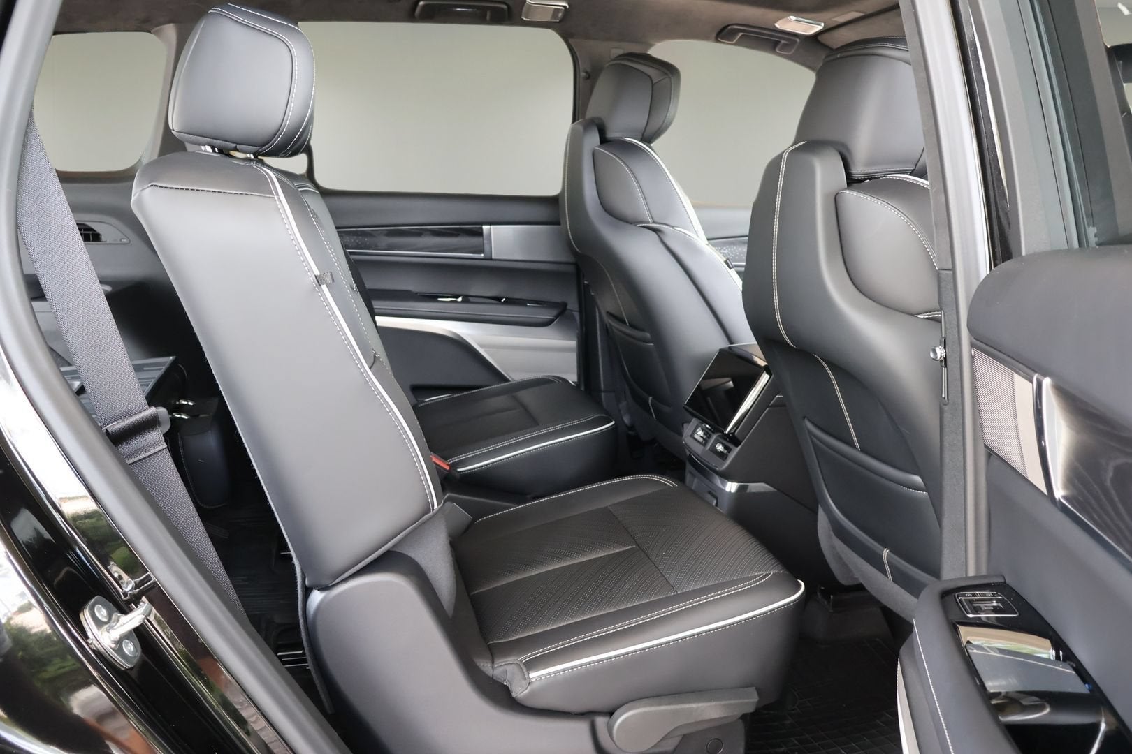 2026 Cadillac VISTIQ Platinum