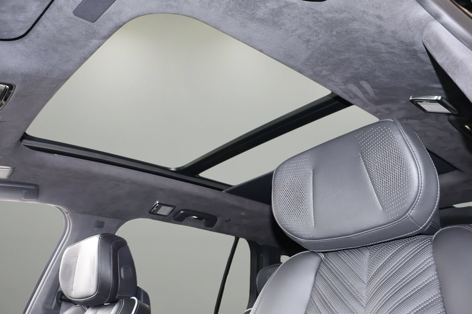 2026 Cadillac VISTIQ Platinum