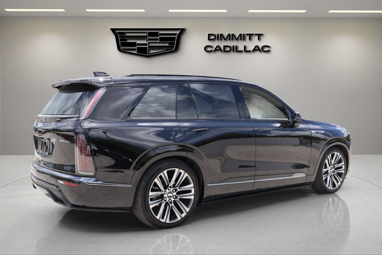 2026 Cadillac VISTIQ Platinum