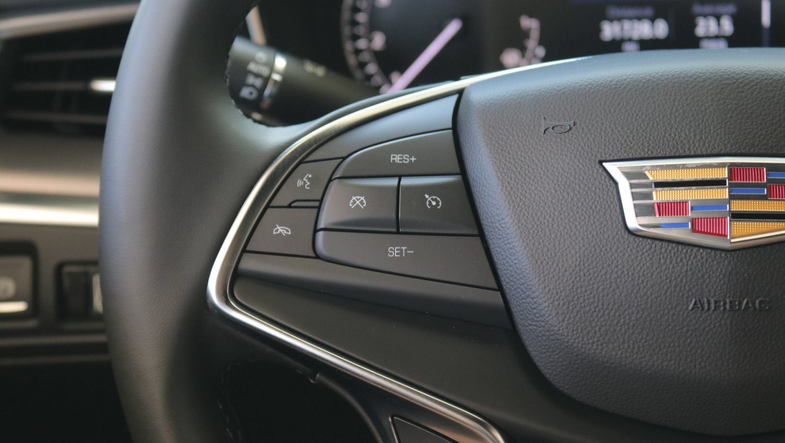 2024 Cadillac XT5 Luxury