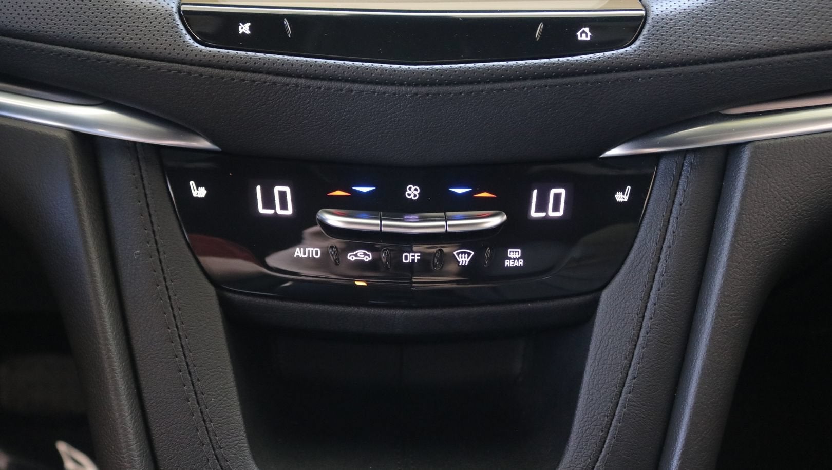 2024 Cadillac XT5 Luxury