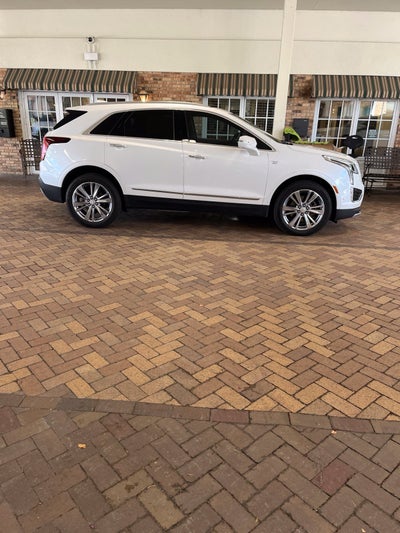 2023 Cadillac XT5 FWD Premium Luxury