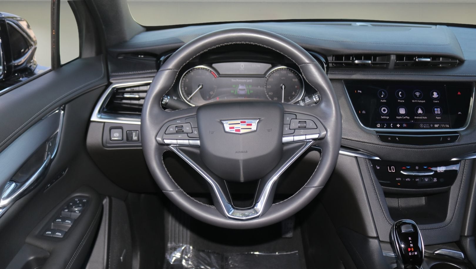 2023 Cadillac XT6 FWD Luxury