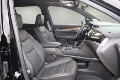 2025 Cadillac XT6 Sport