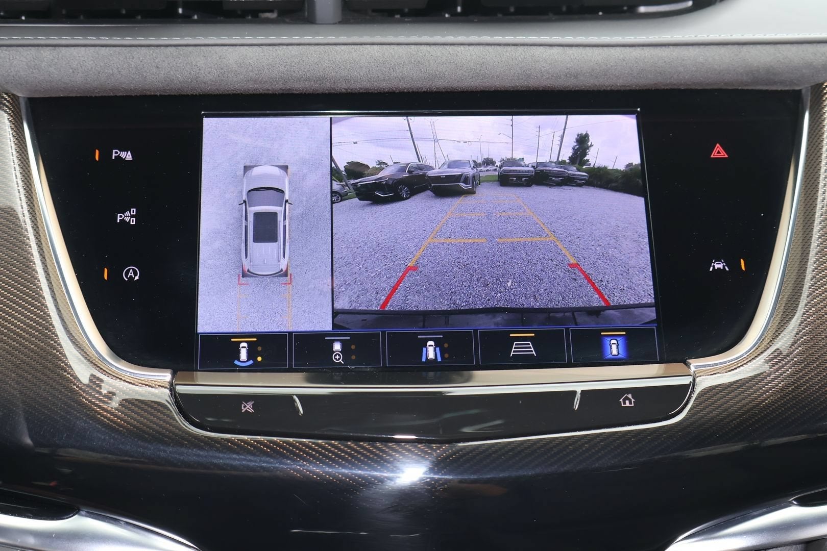 2025 Cadillac XT6 Sport
