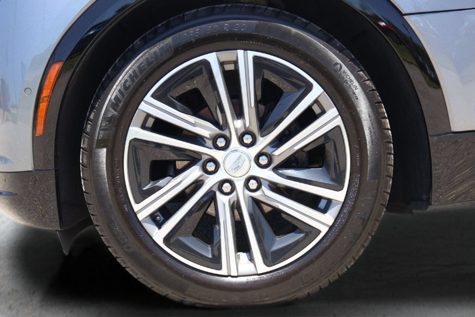 2023 Cadillac LYRIQ Luxury