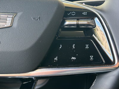 2025 Cadillac LYRIQ Luxury 1